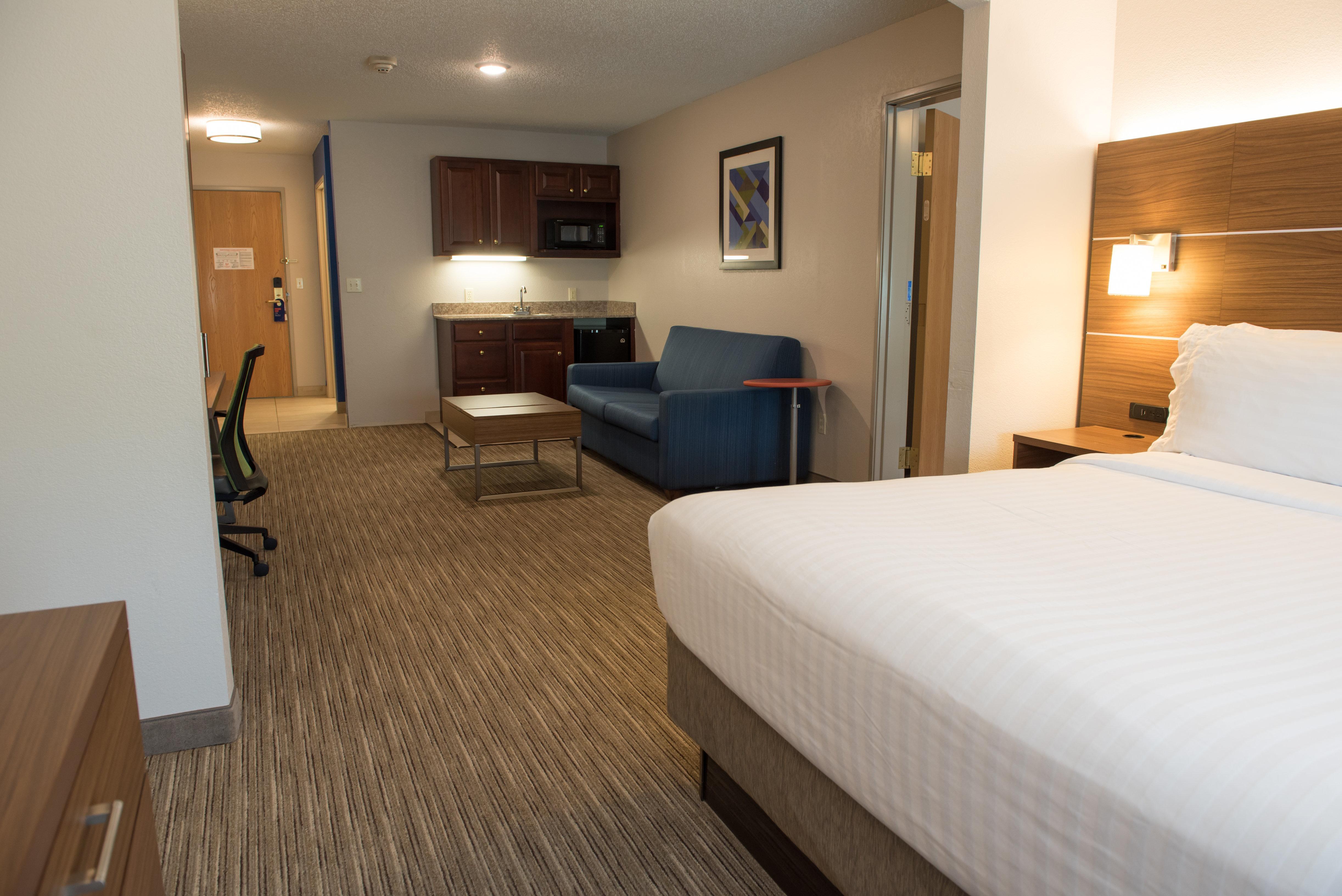 Holiday Inn Express Hotel & Suites Elkhart-South, An Ihg Hotel ภายนอก รูปภาพ